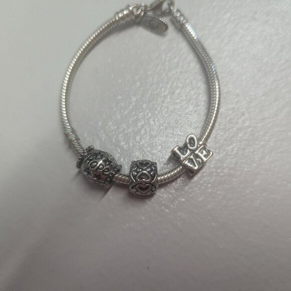 Pandora Bracelets (Small) and Charms in Sterling Silver - Picture 3 of 16
